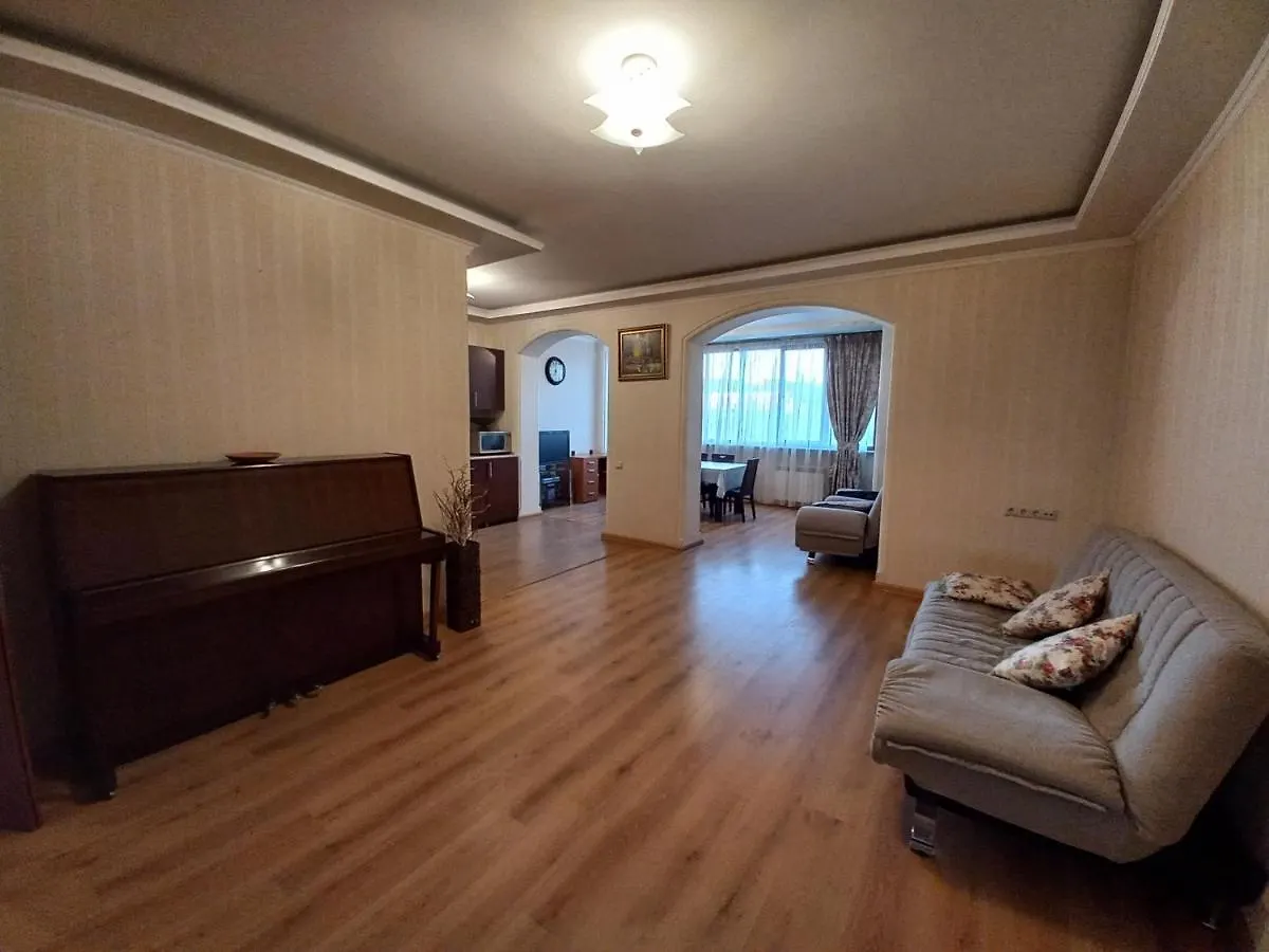 Luxurious And Comfortable Apartment In The Center Of Tbilisi - Роскошная И Комфортная Квартира В Центре Тбилиси
